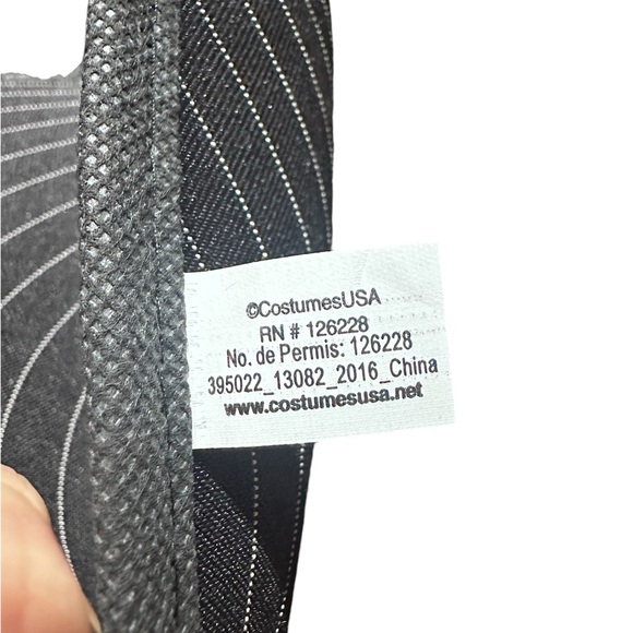 Costume USA Roaring 20s Fedora Black Pinstriped Gangster Mafia Hat NWT Halloween - Picture 5 of 6